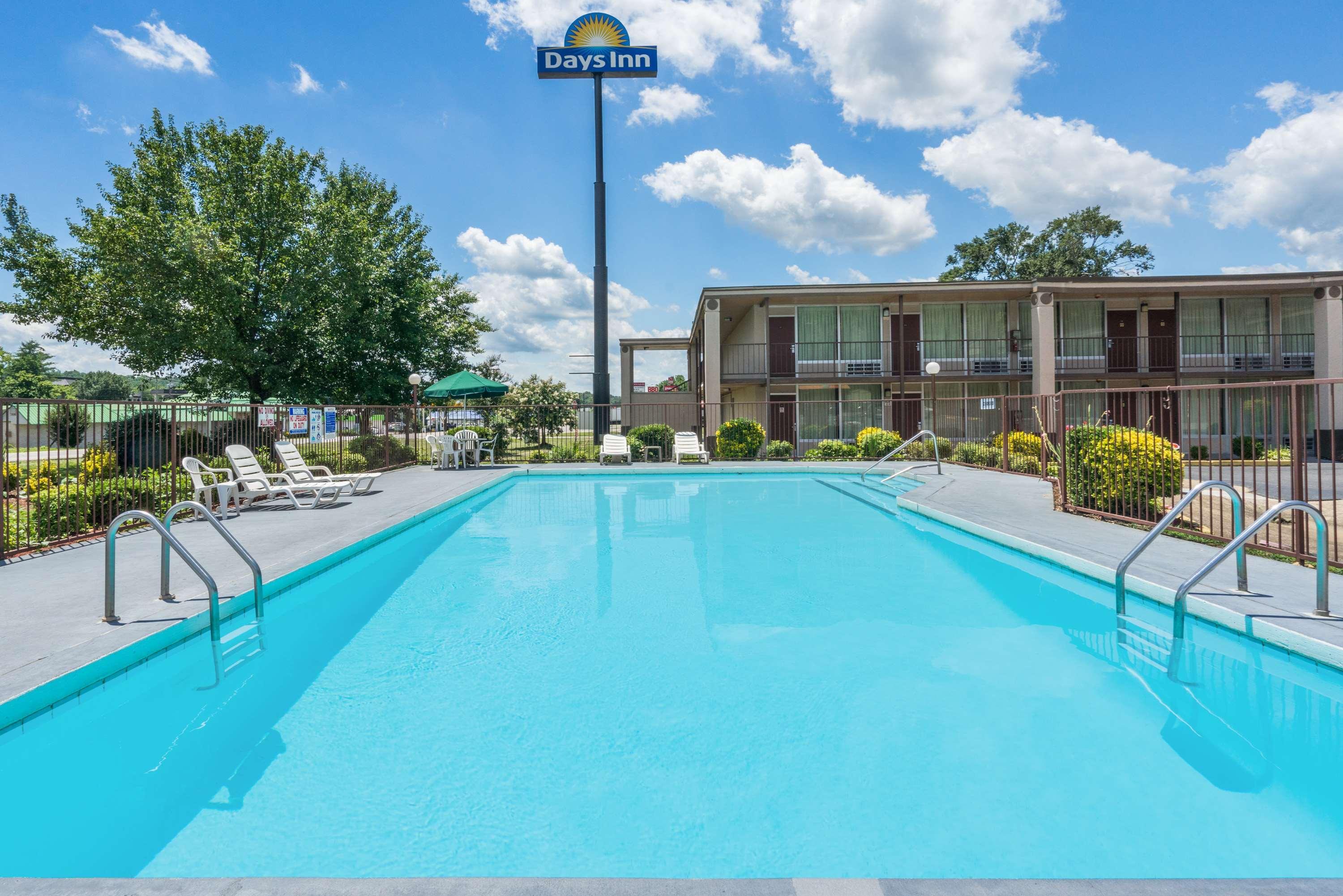 Days Inn By Wyndham Hurricane Mills Zewnętrze zdjęcie