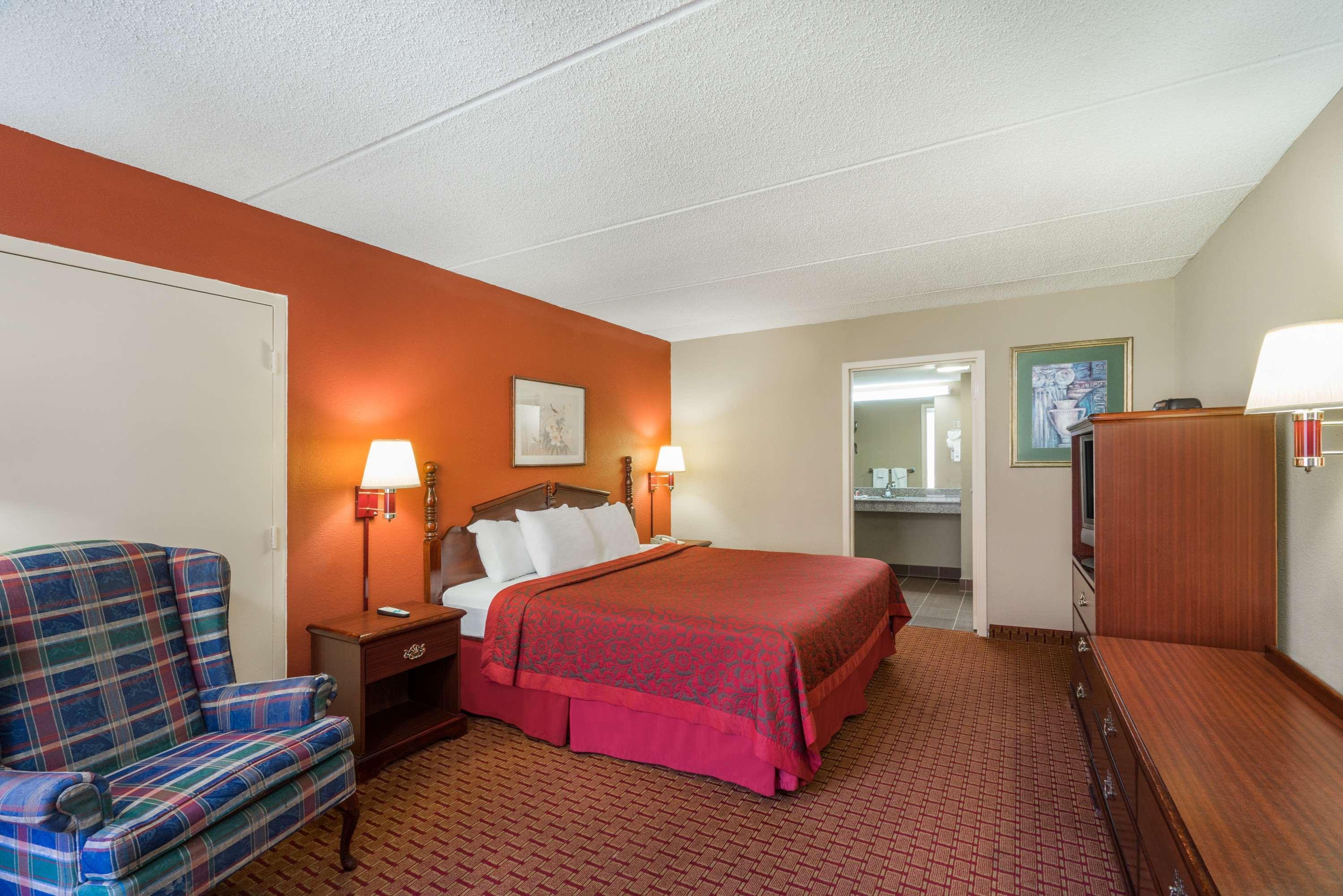 Days Inn By Wyndham Hurricane Mills Zewnętrze zdjęcie